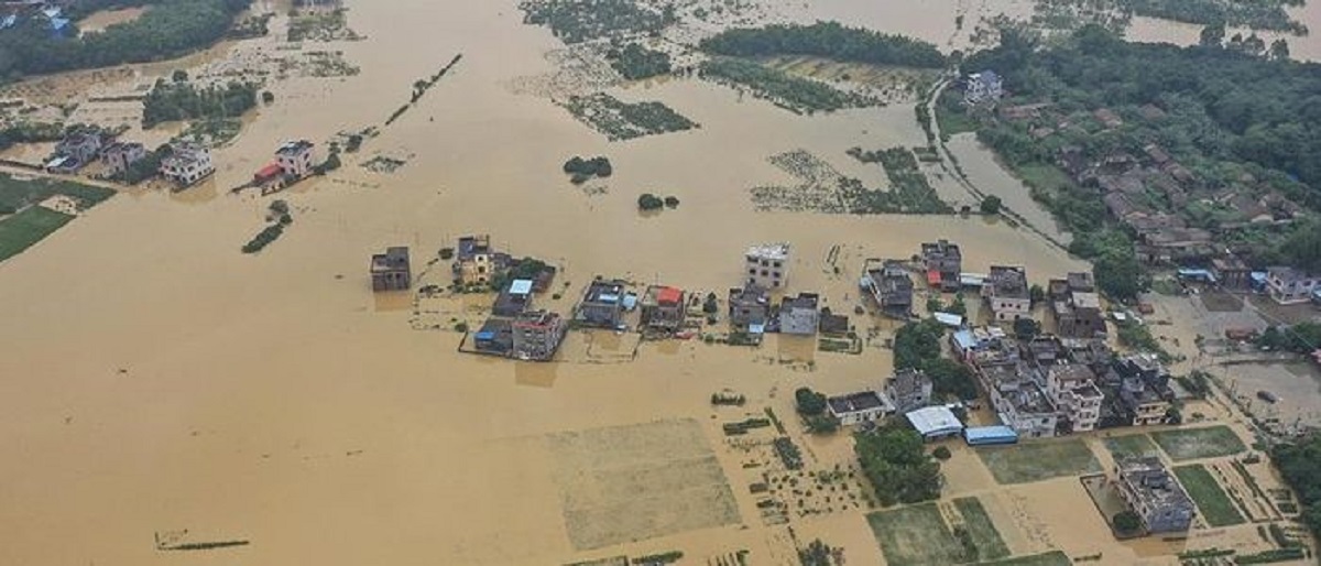 चीनमा भारी वर्षापछि ४६ हजार मानिसलाई सुरक्षित क्षेत्रमा सारियो