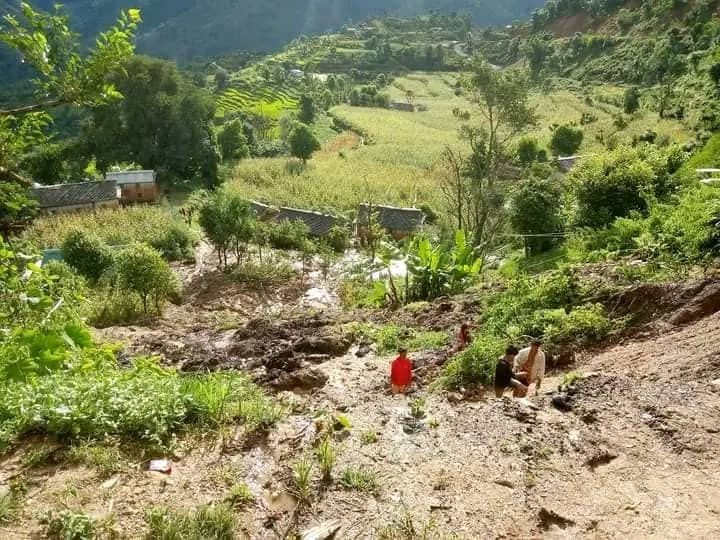 अछाम बाढीपहिरो अपडेट : ज्यान गुमाउनेको संख्या १७ पुग्यो, ६ जना बेपत्ता