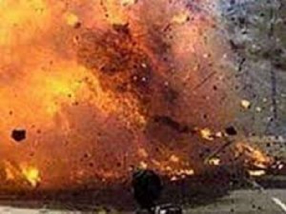 आयरल्यान्डको पेट्रोल पम्पमा विस्फोट, १० जनाको मृत्यु